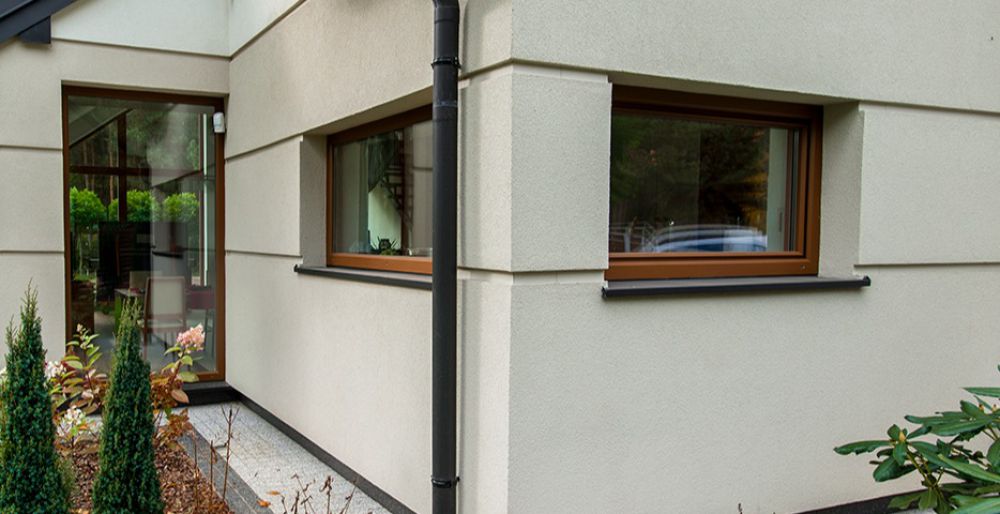 Parapet zewnętrzny – jak wybrać właściwy?